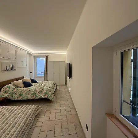 15mt Dal Mare Grazioso Bilocale Sul Budello A-c 公寓 *